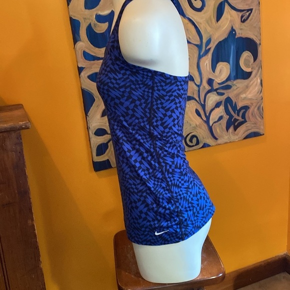 Nike Racerback Workout Tank - Picture 2 of 4